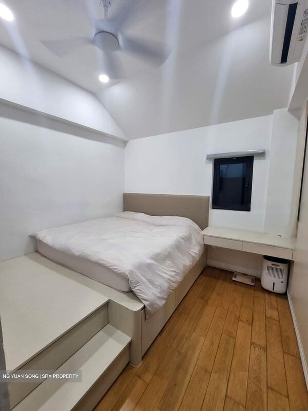 The Sorrento (D5), Condominium #567197921